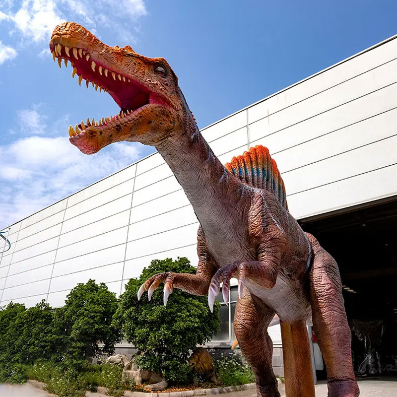 relistic Spinosaurus Dinosaur
