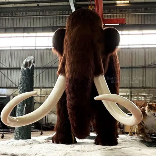 Durable Lifelike Animatronic Mammoth Model
